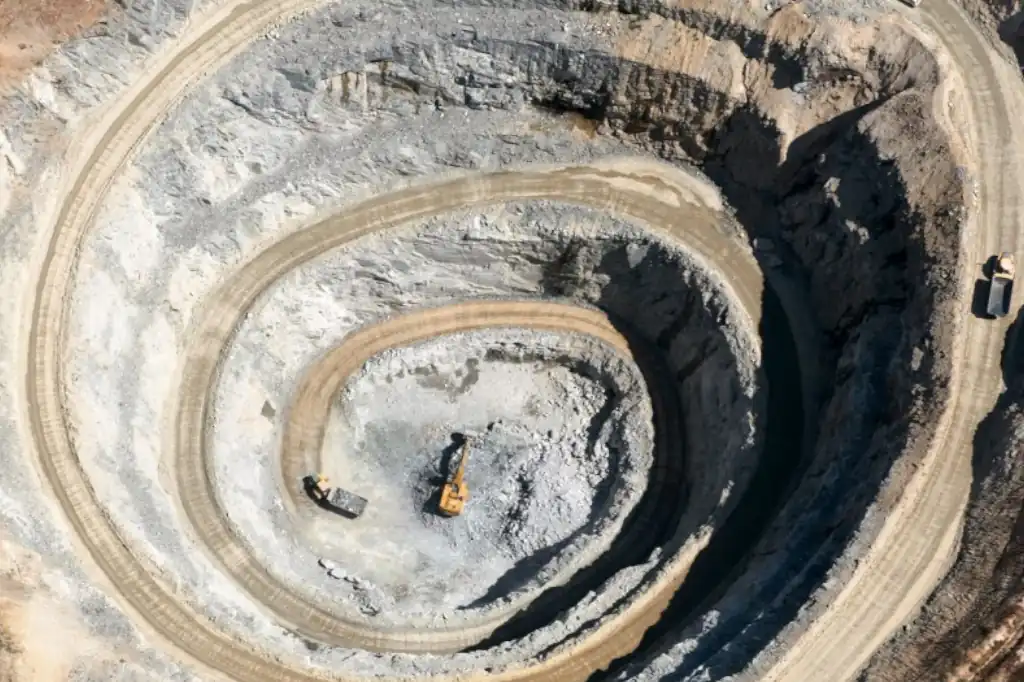 Ambientalismo subordinado: la crítica oportunista de CambiémoslaYA! frente a la minería estratégica nacional